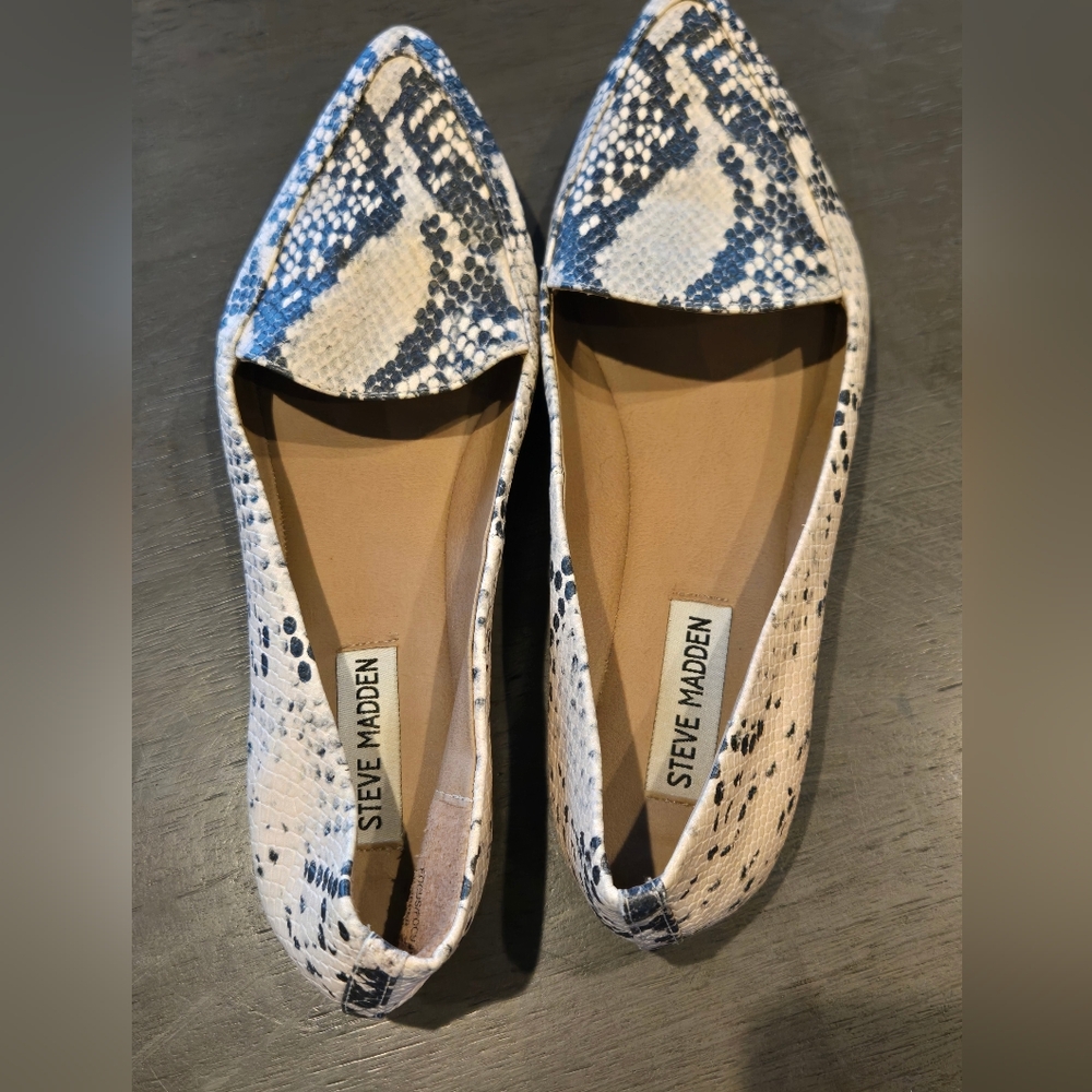 Steve Madden Snakeskin Flats